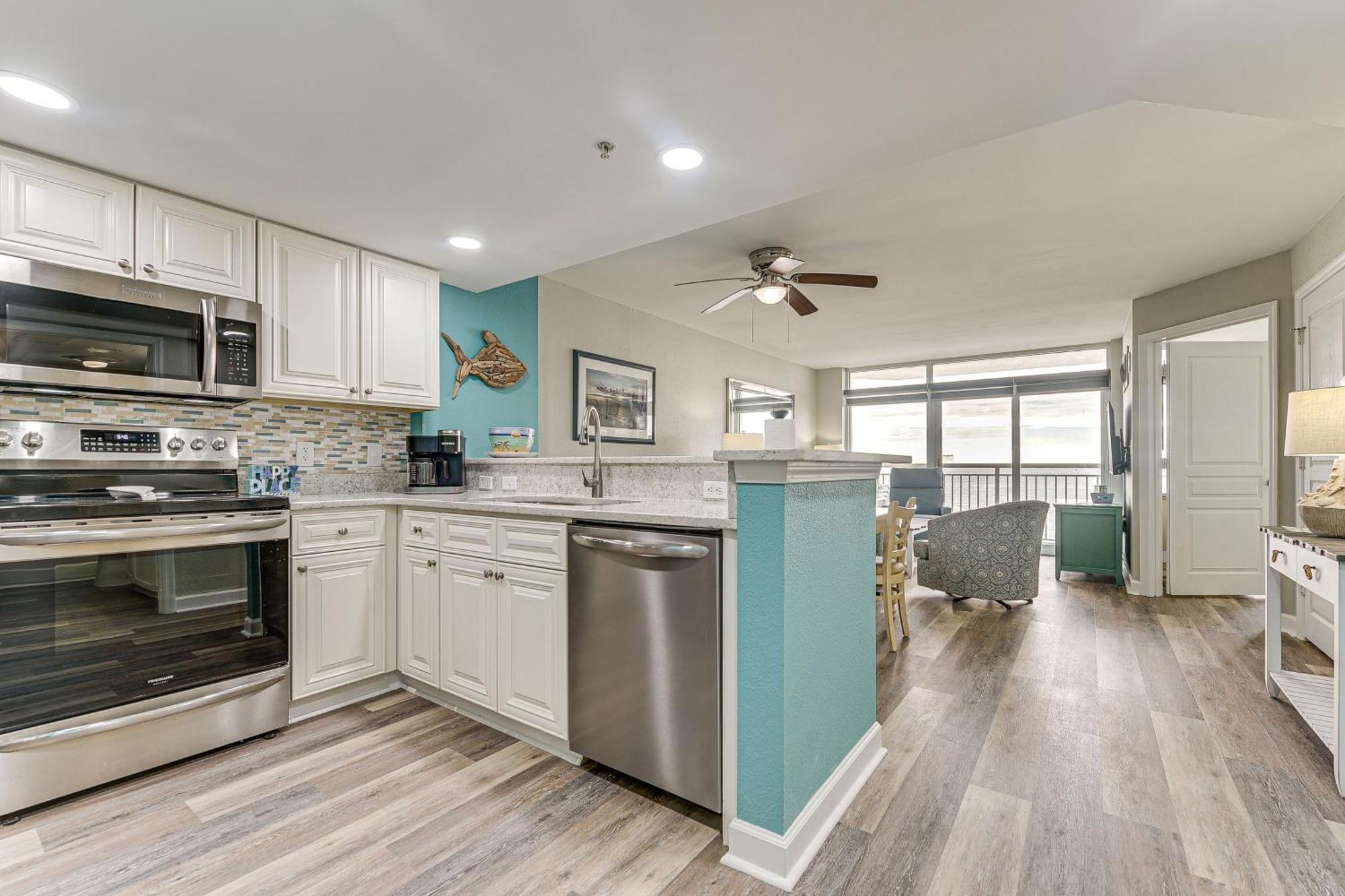Oceanfront North Myrtle Beach Gem Pools Access! Exterior photo