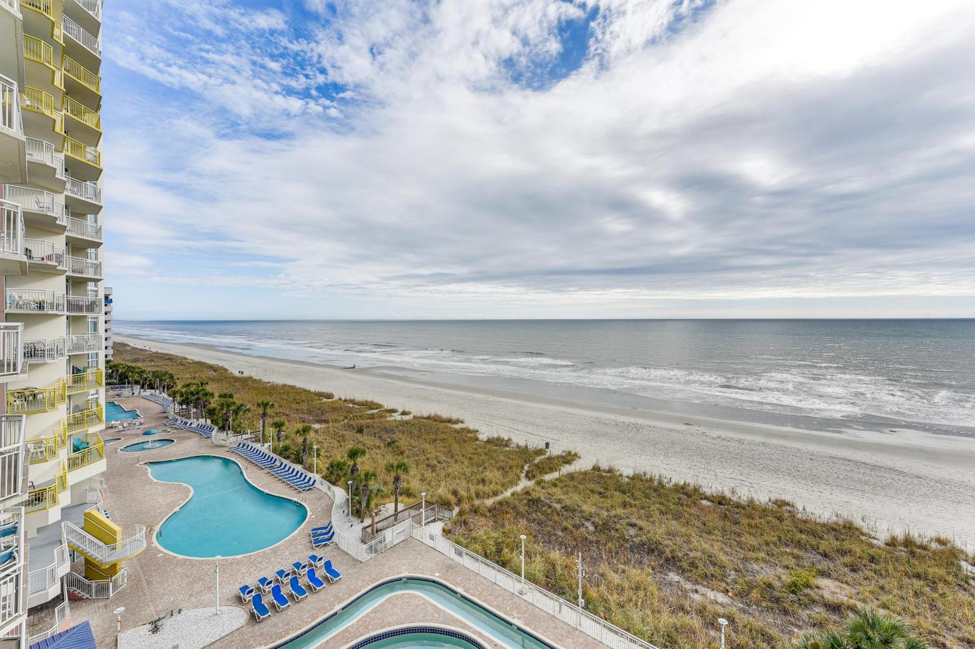 Oceanfront North Myrtle Beach Gem Pools Access! Exterior photo